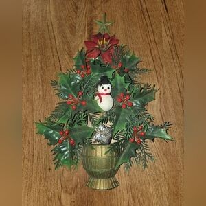 Vintage Christmas Tree Wall Hanging 13" Plastic Poinsettia Half Flat Snowman